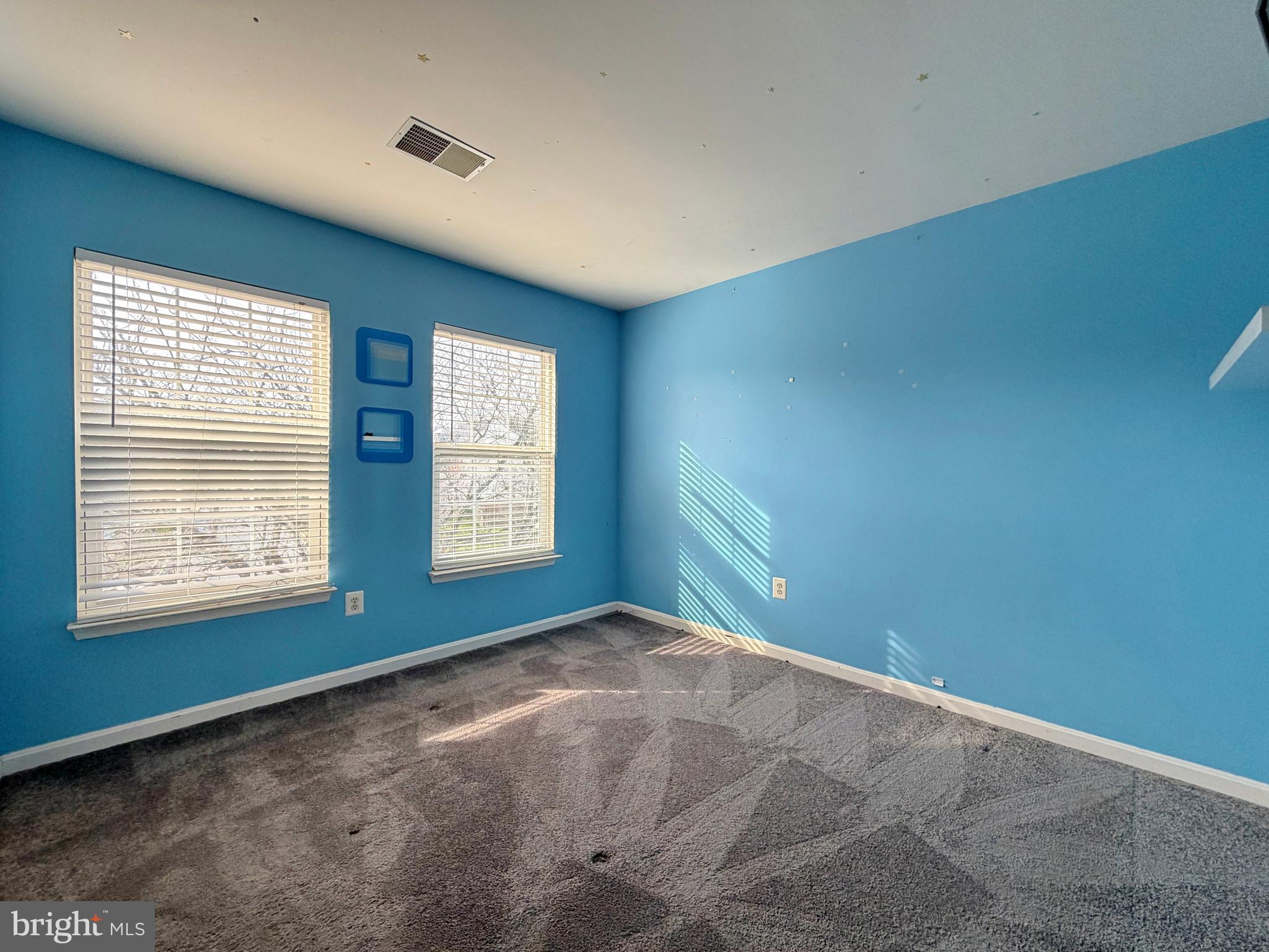 POTOMAC KNOLLS - Residential