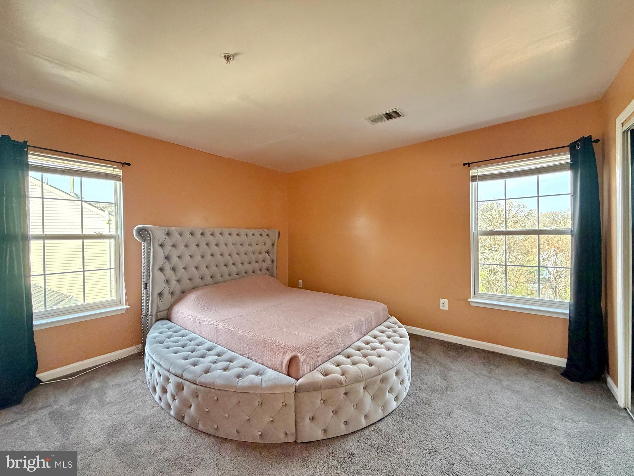 POTOMAC KNOLLS - Residential