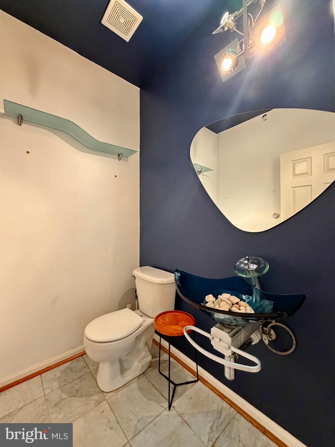 POTOMAC KNOLLS - Residential