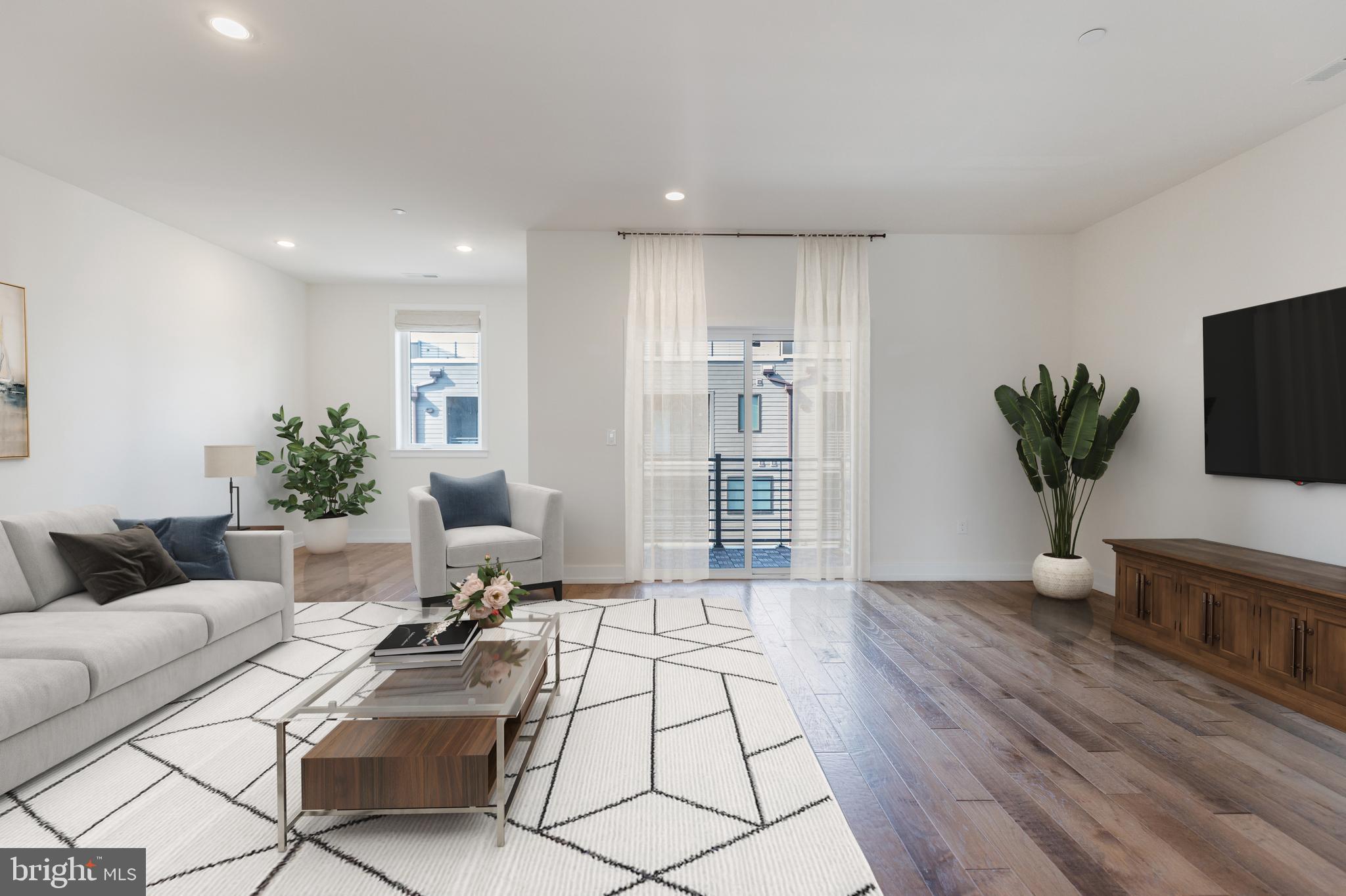 BROWNSTONES AT VF - Residential