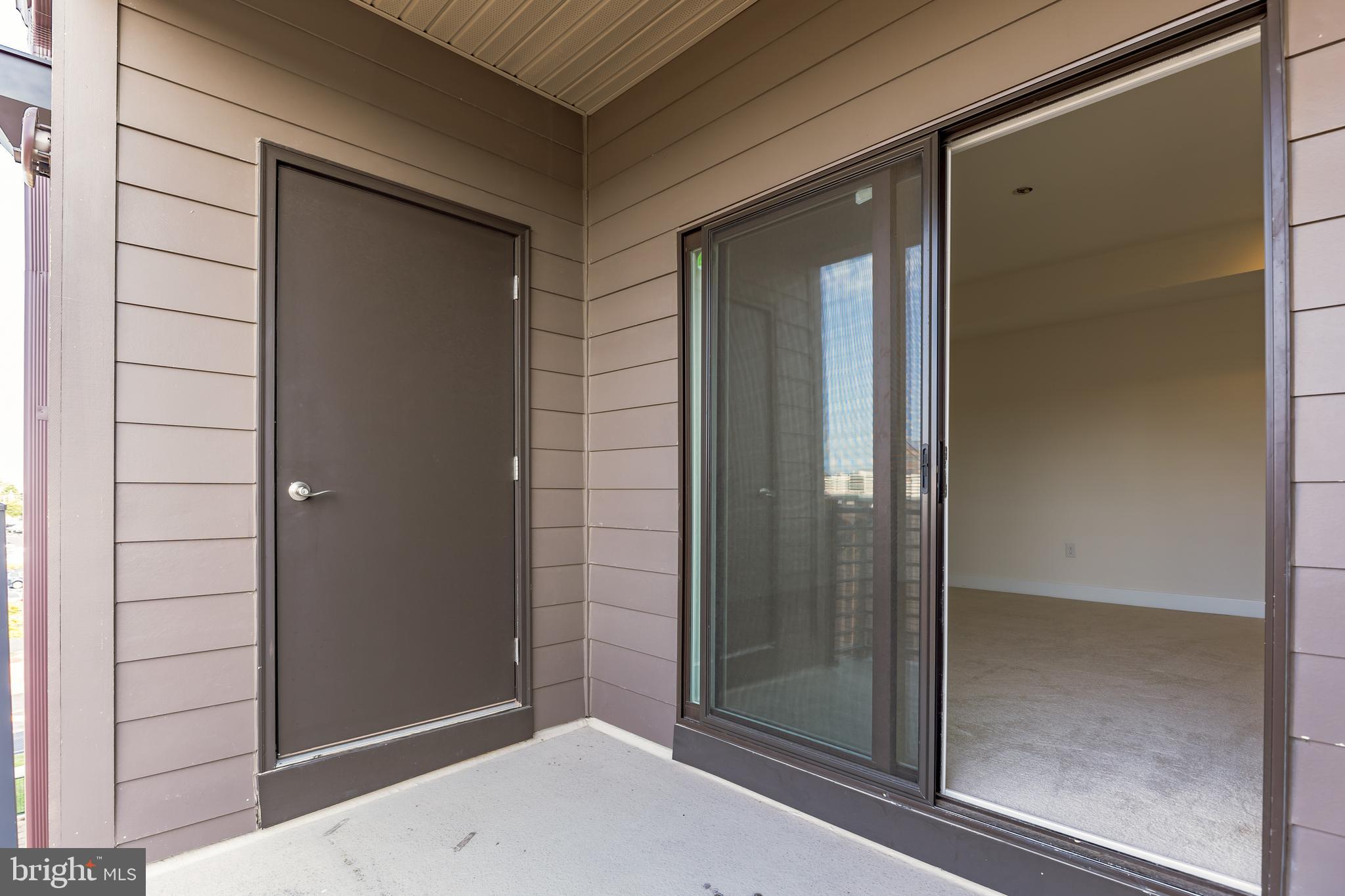 BROWNSTONES AT VF - Residential