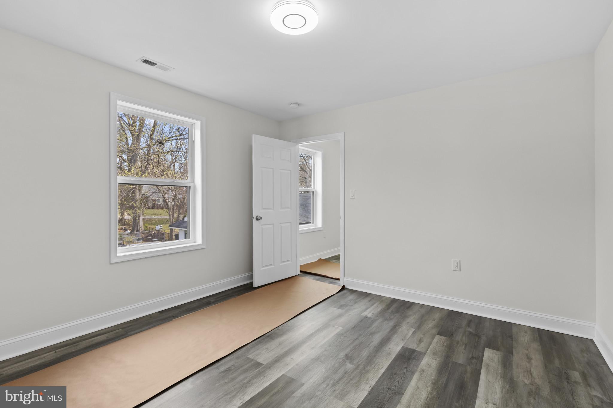 CLEARWOOD - Residential