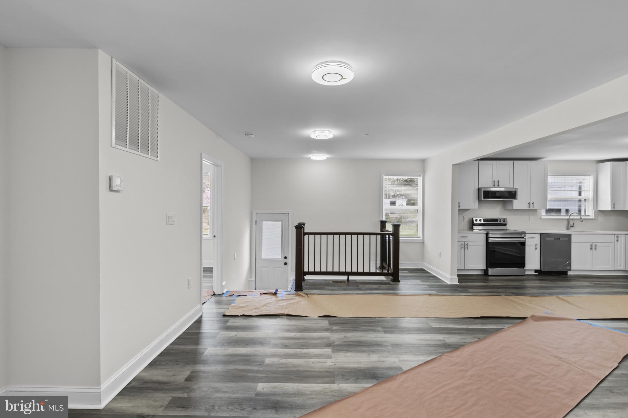 CLEARWOOD - Residential