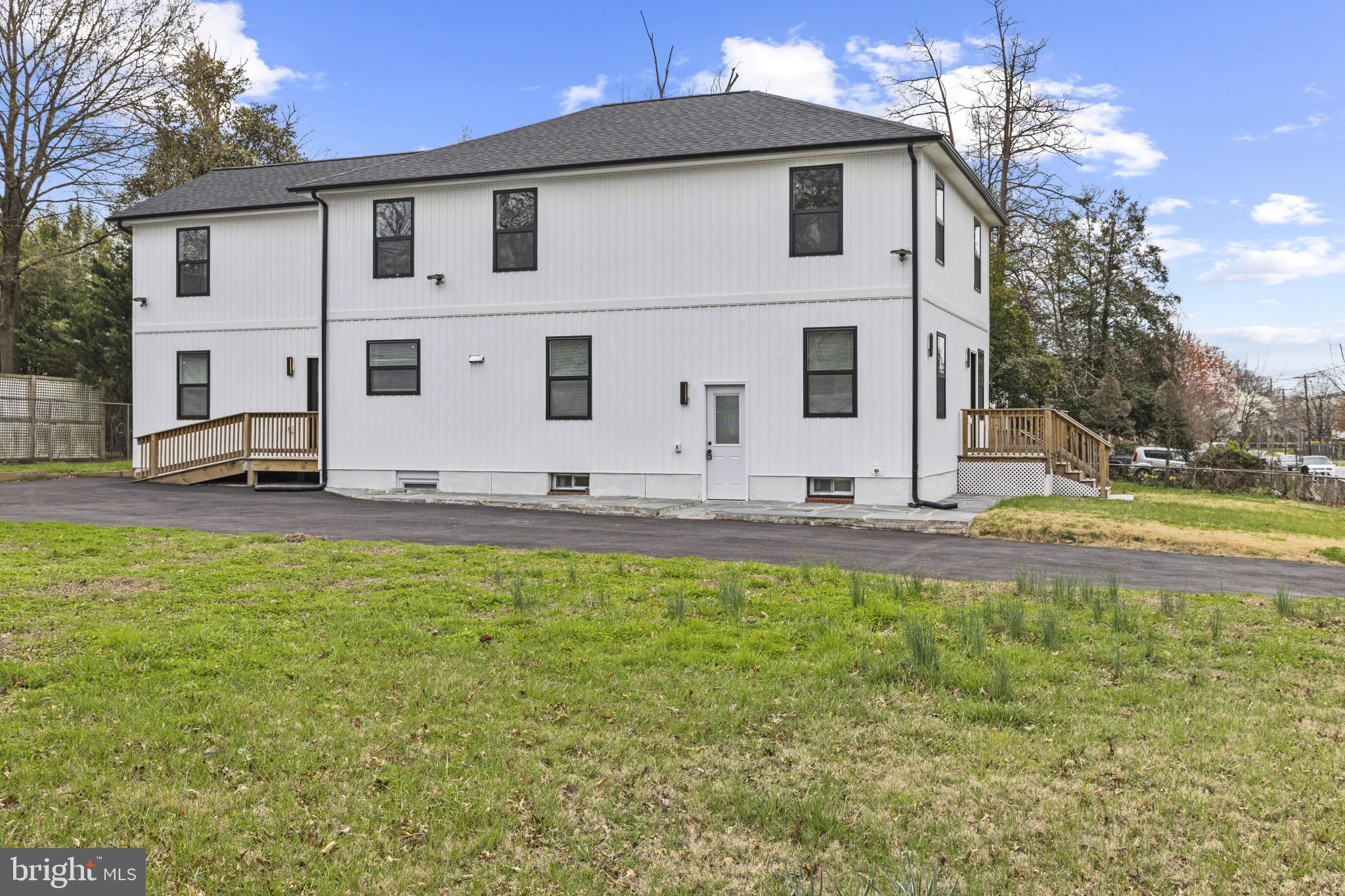 CLEARWOOD - Residential