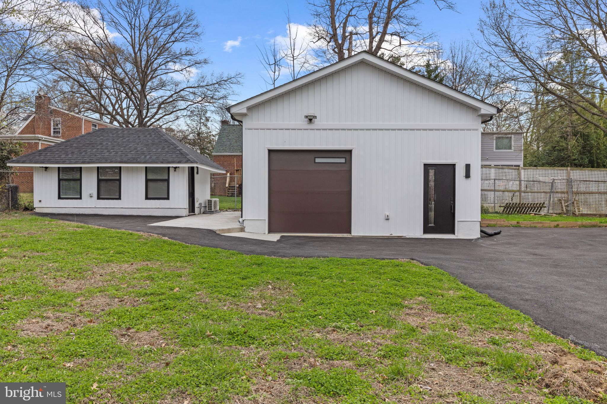 CLEARWOOD - Residential