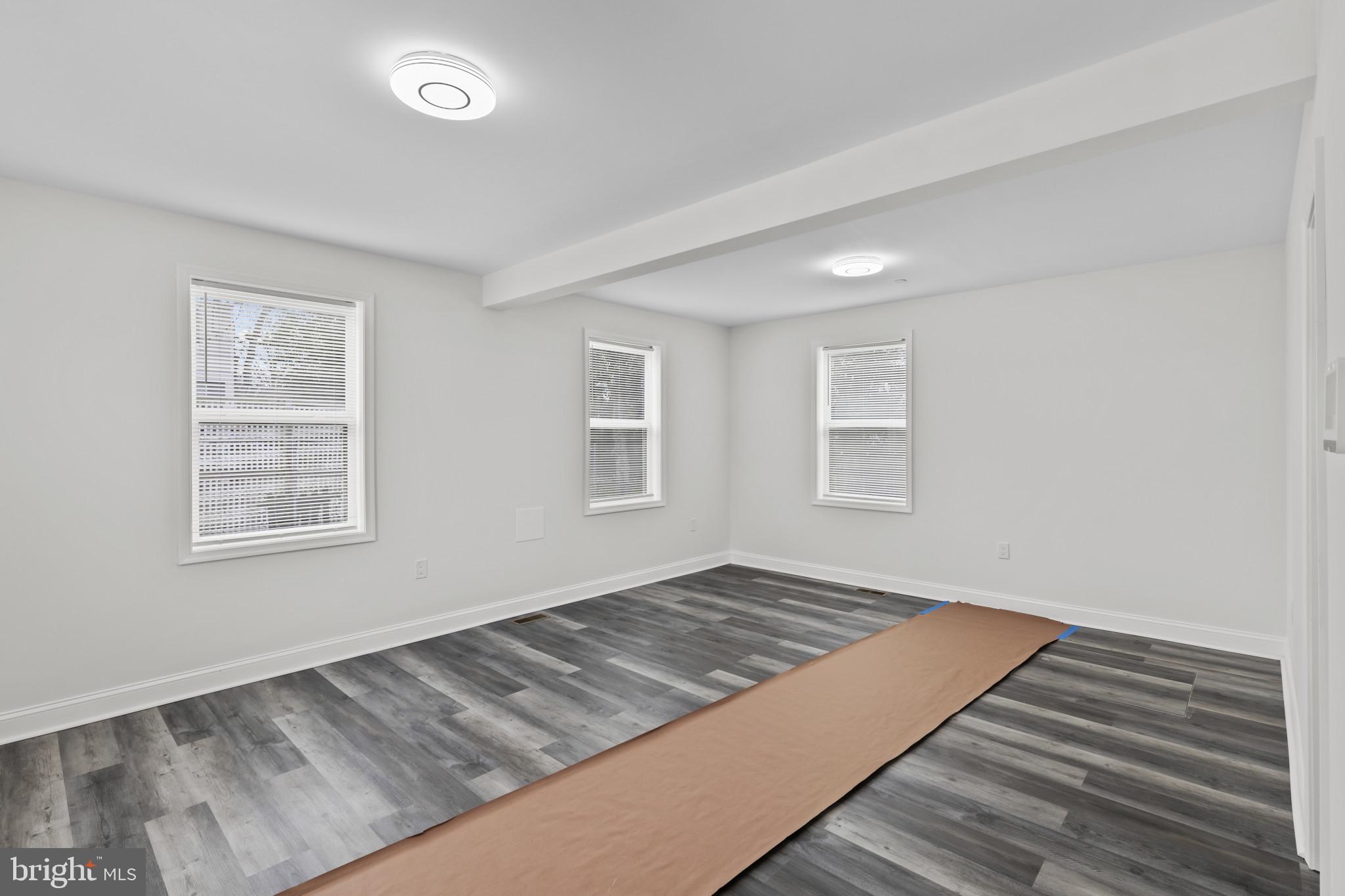 CLEARWOOD - Residential