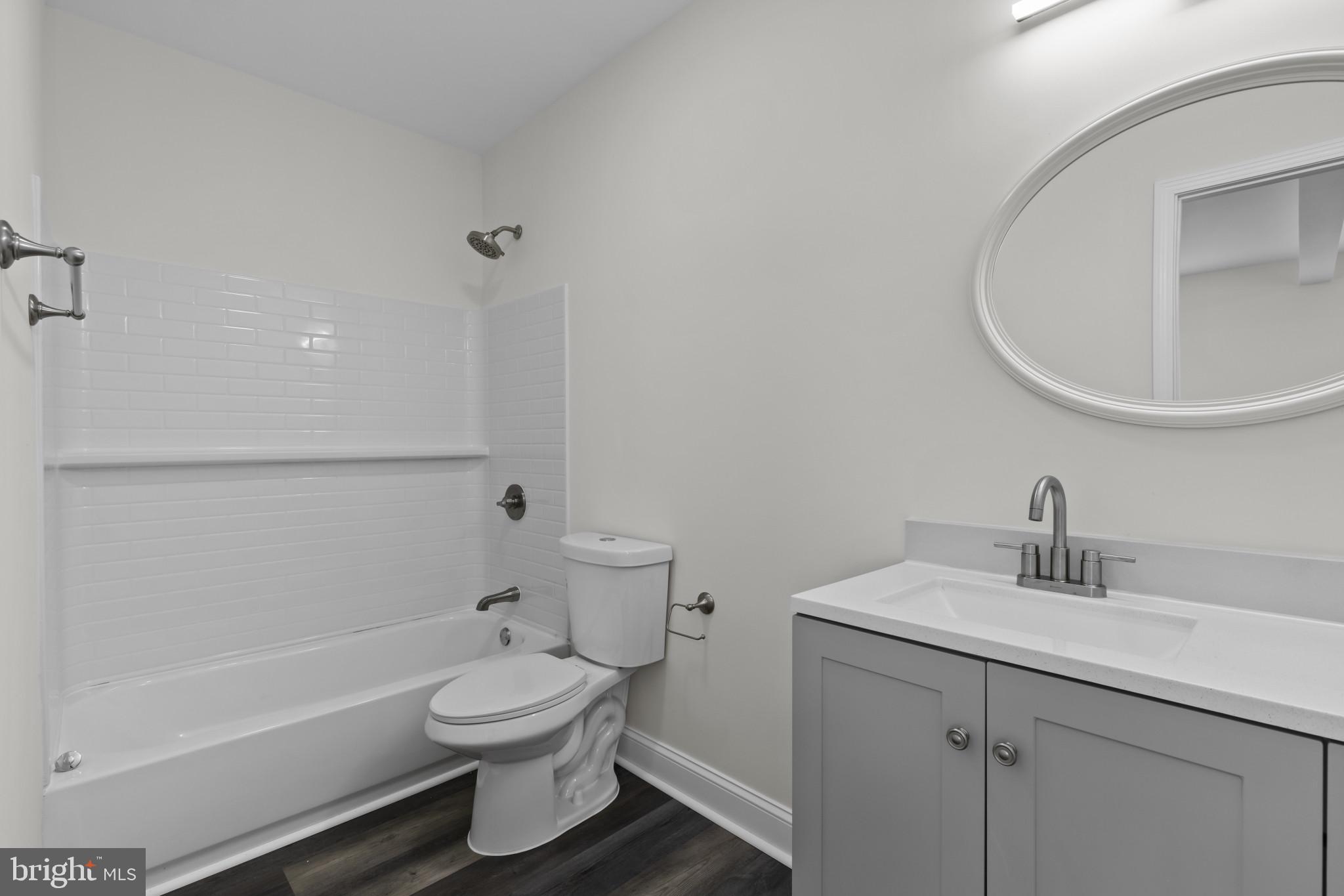 CLEARWOOD - Residential