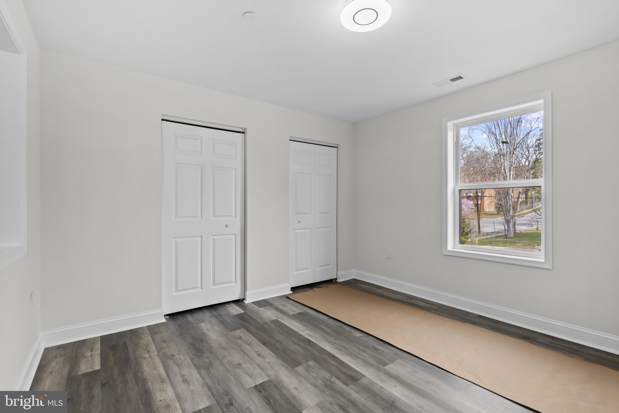 CLEARWOOD - Residential