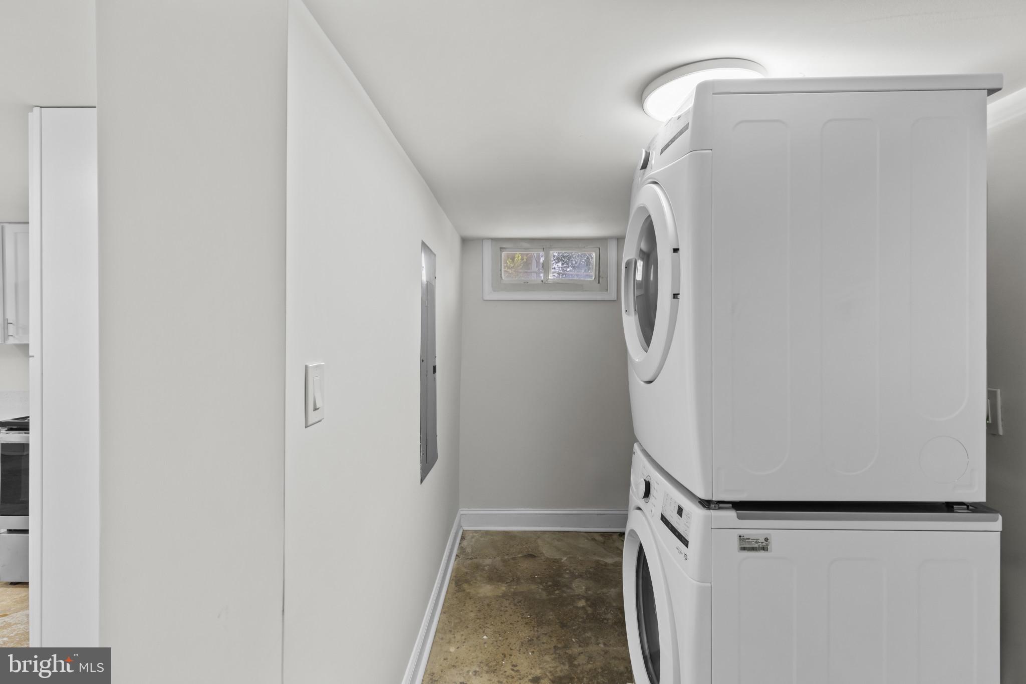 CLEARWOOD - Residential