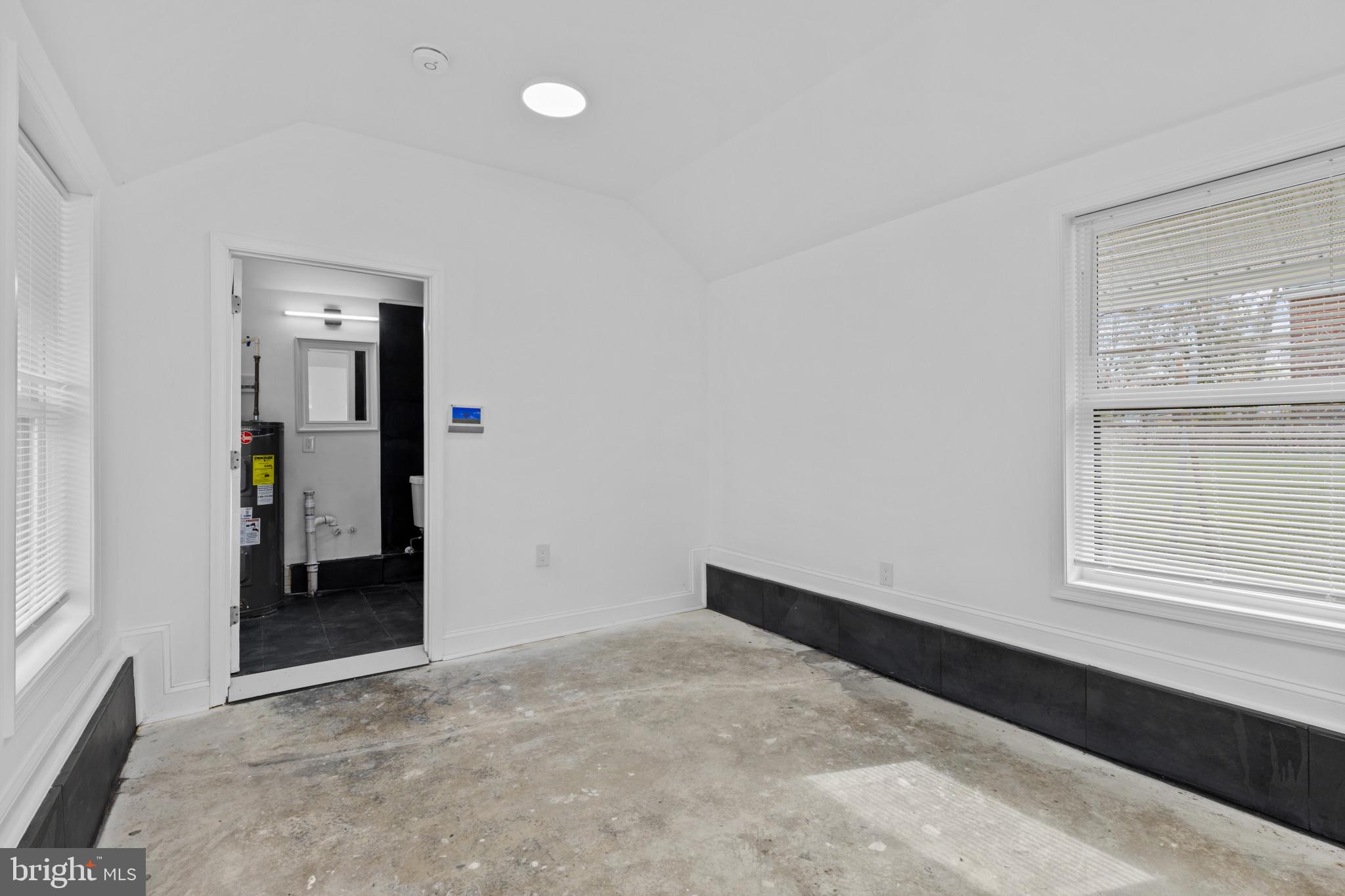 CLEARWOOD - Residential