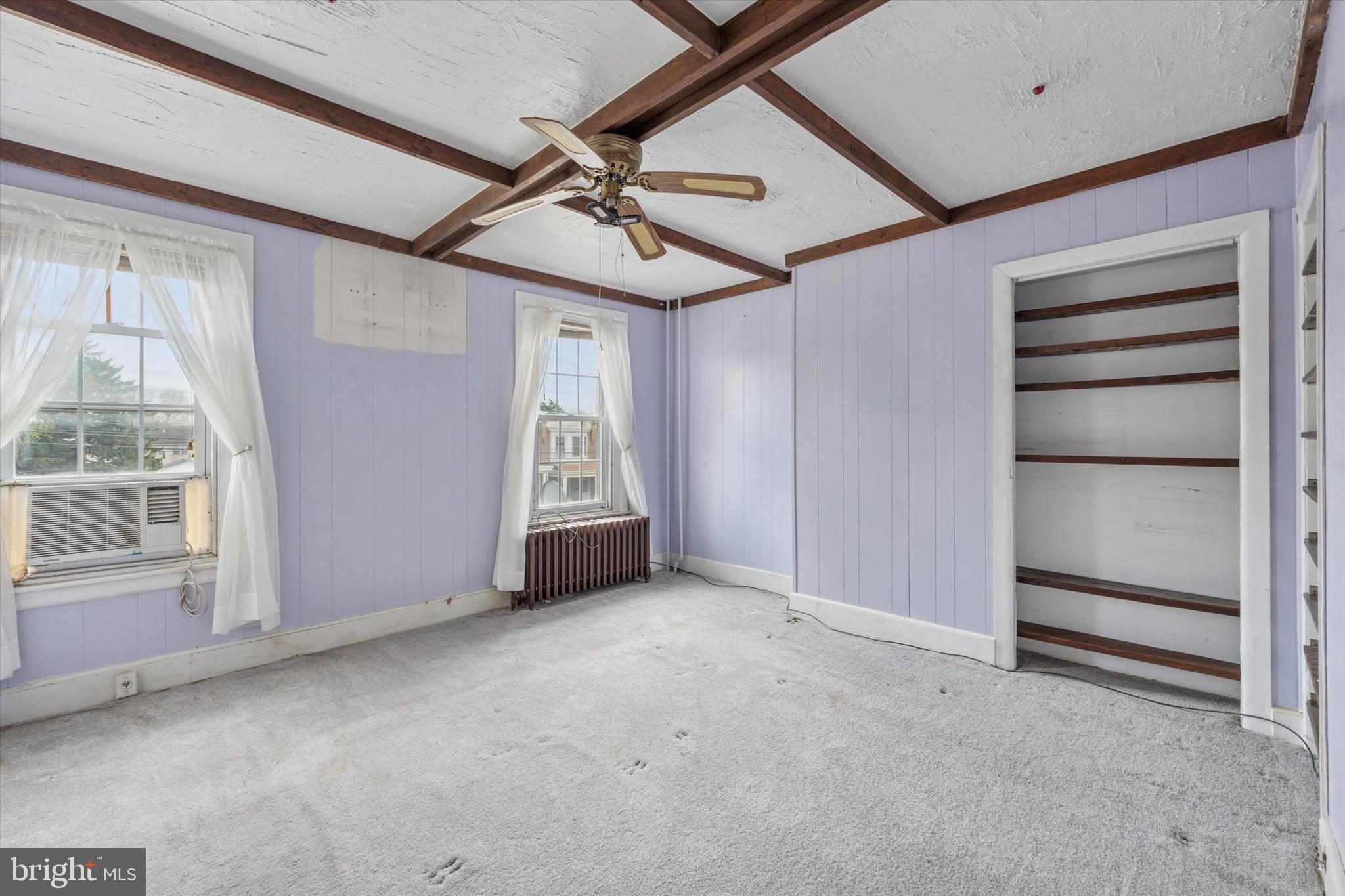 NORRISTOWN - Residential