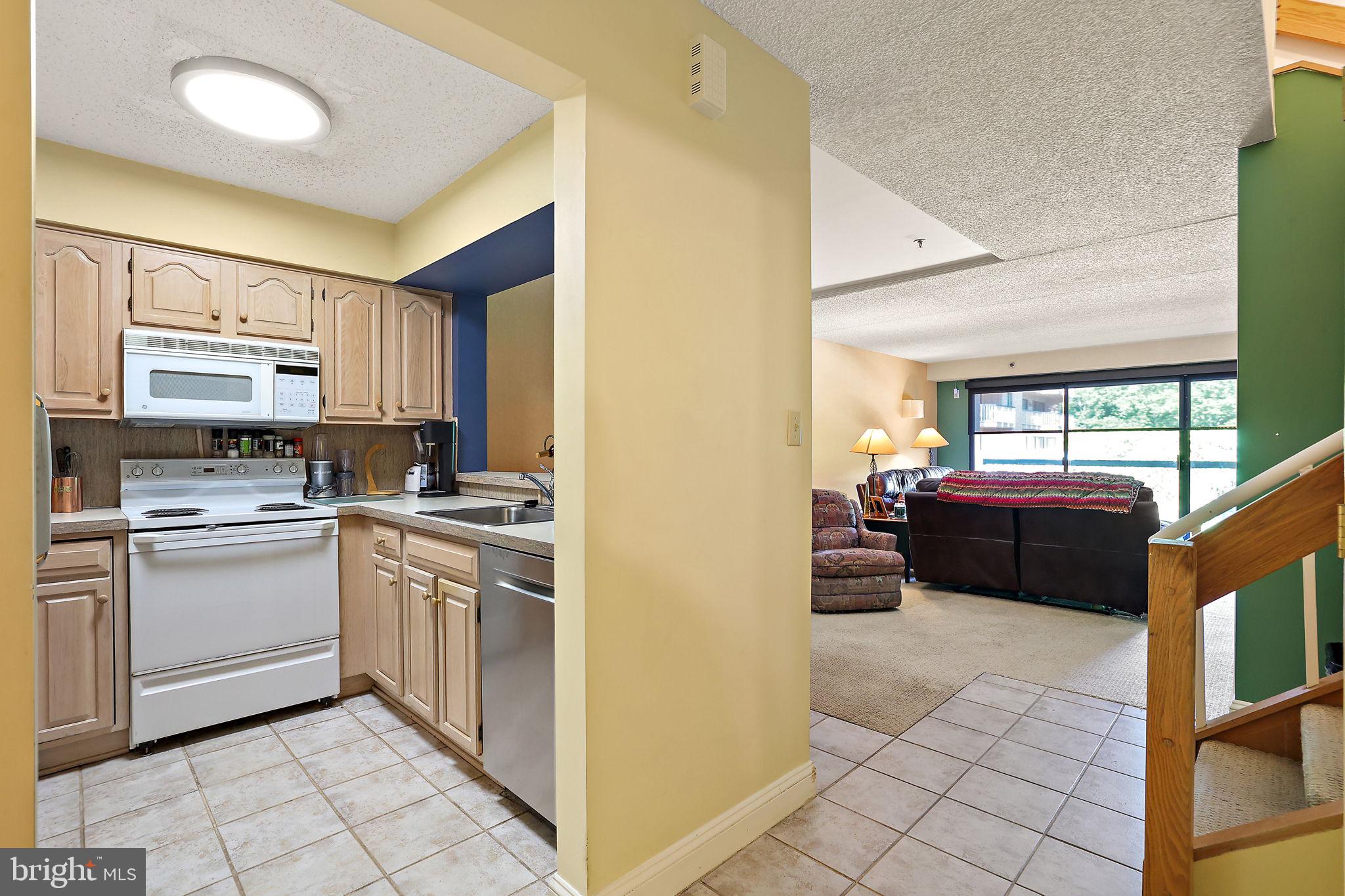 1704 N PARK DRIVE A313