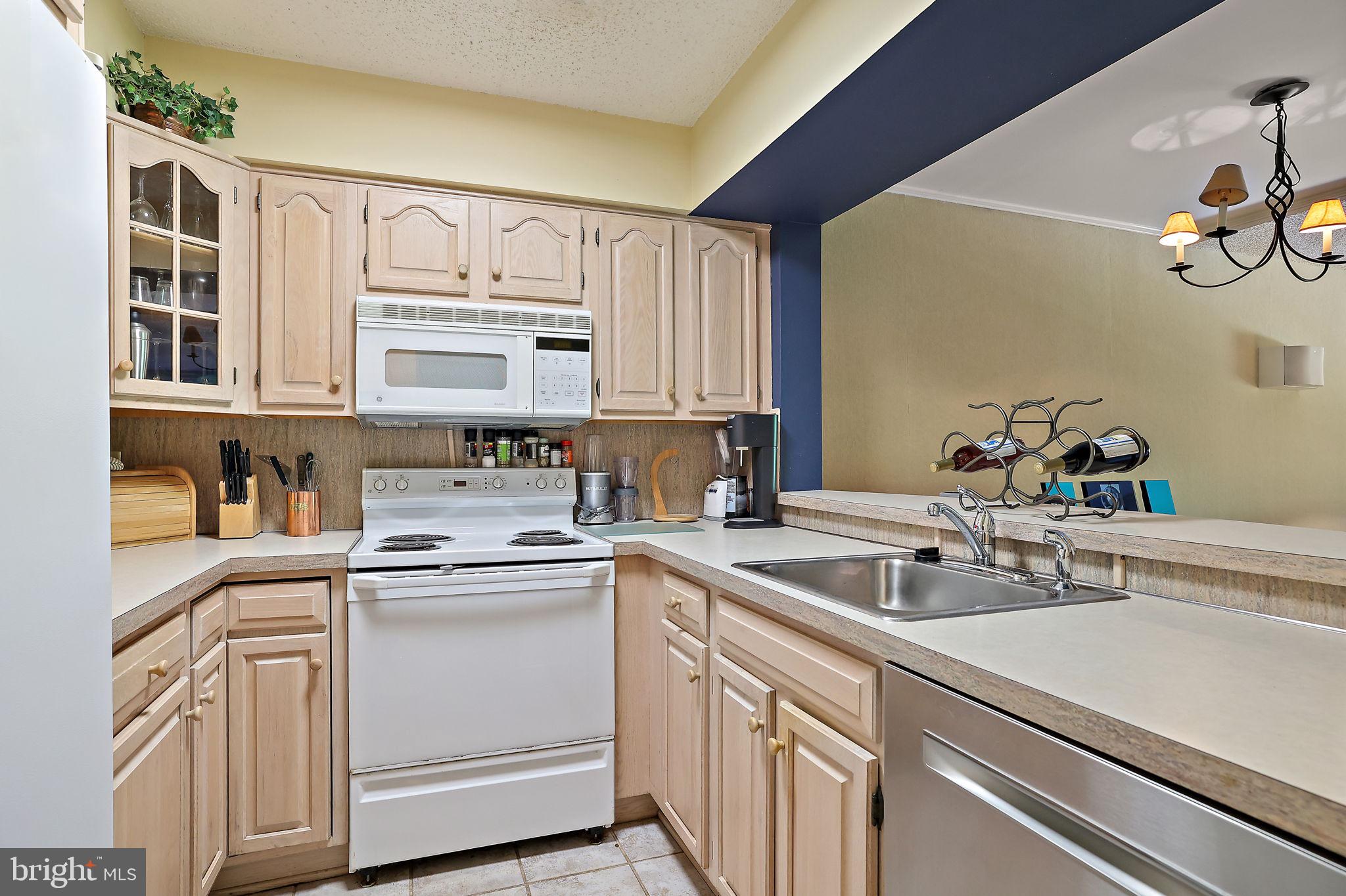 1704 N PARK DRIVE A313