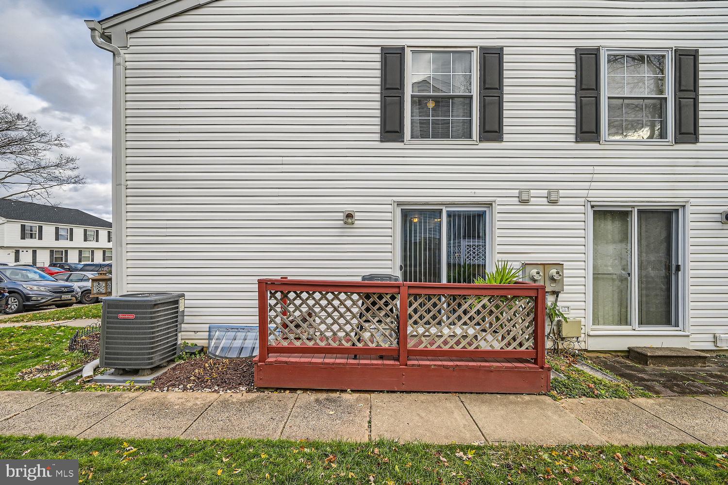 BROOKSHIRE - Residential Lease