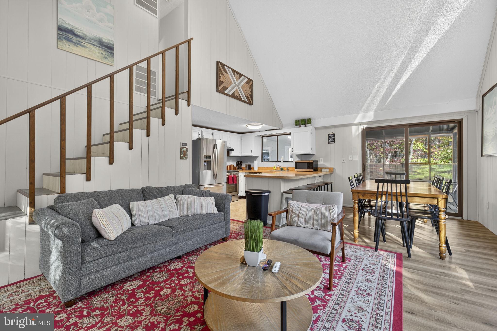 THE WOODS - Residential