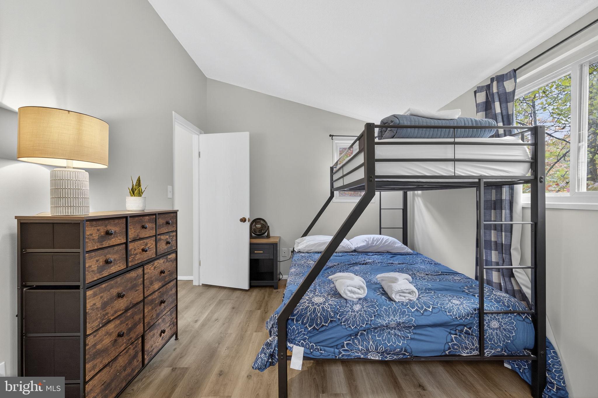 THE WOODS - Residential