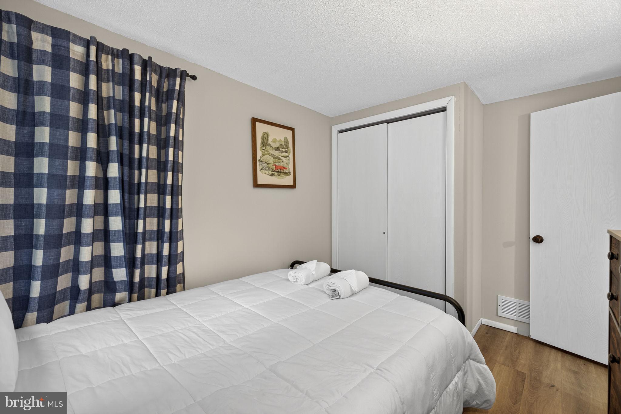 THE WOODS - Residential