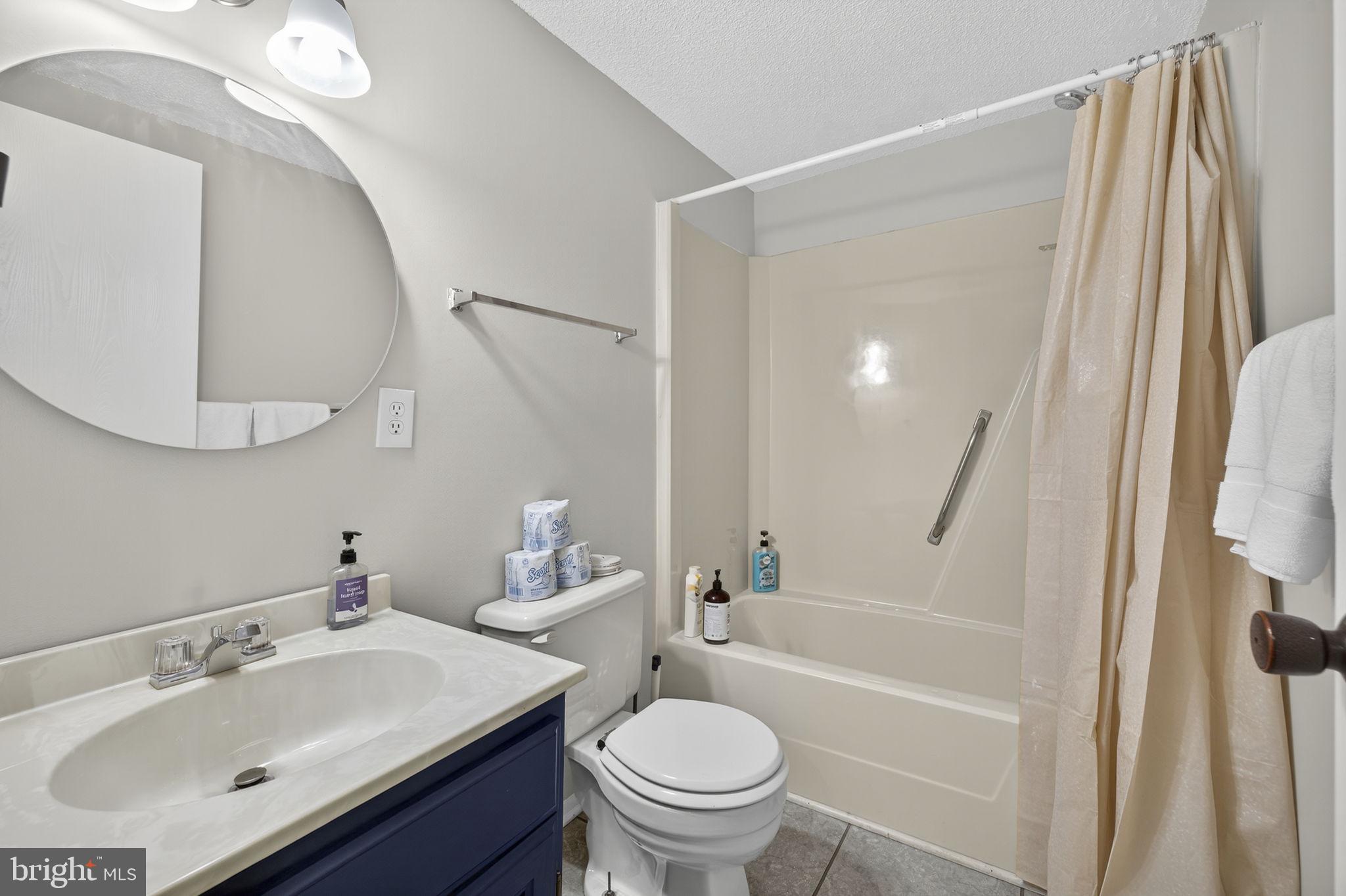 THE WOODS - Residential