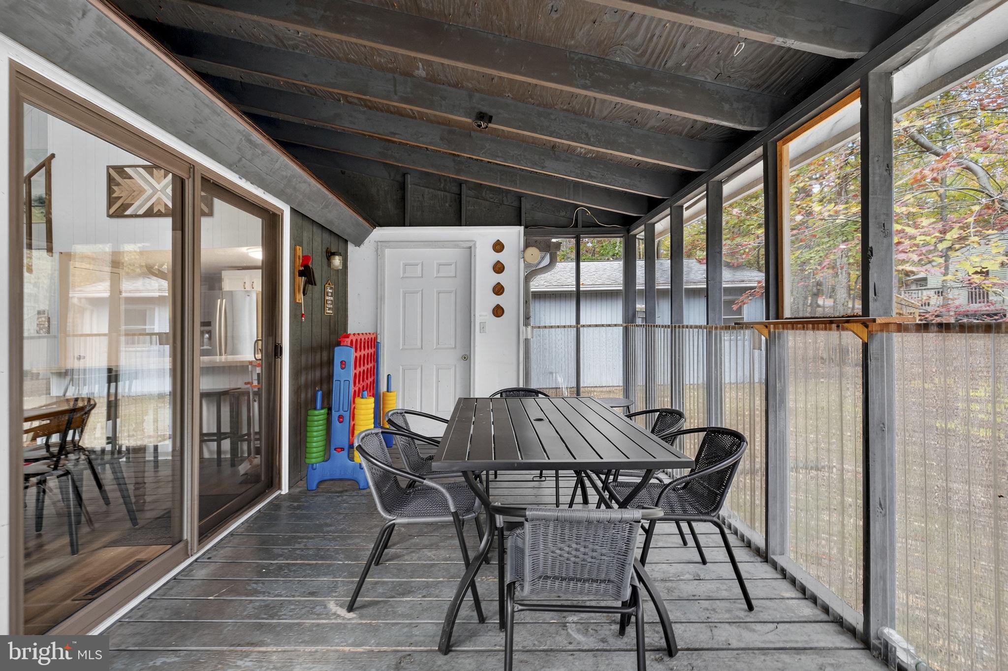 THE WOODS - Residential