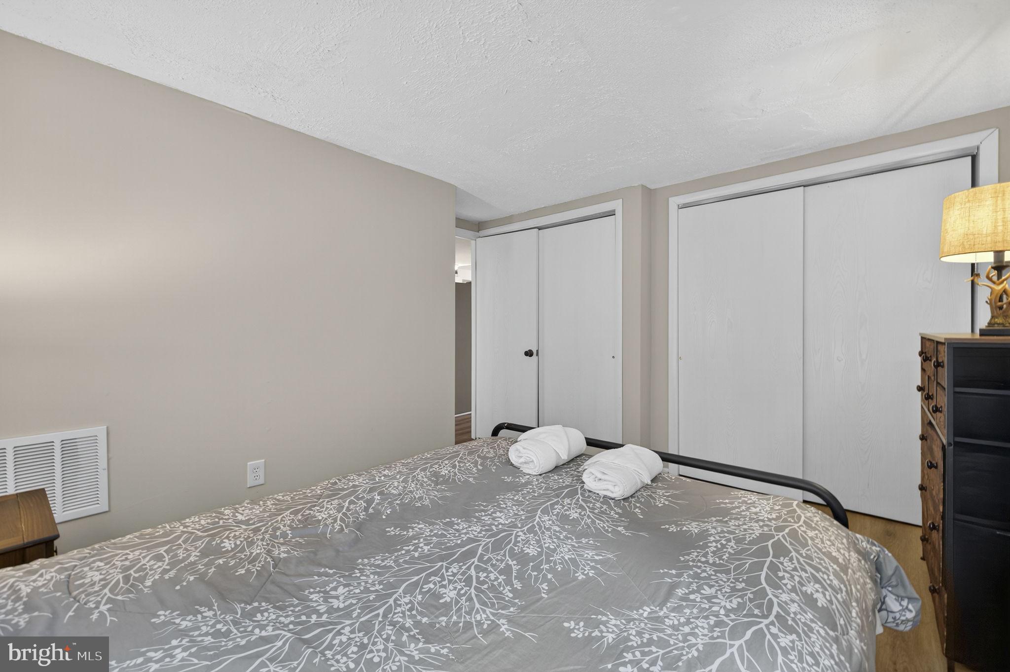 THE WOODS - Residential