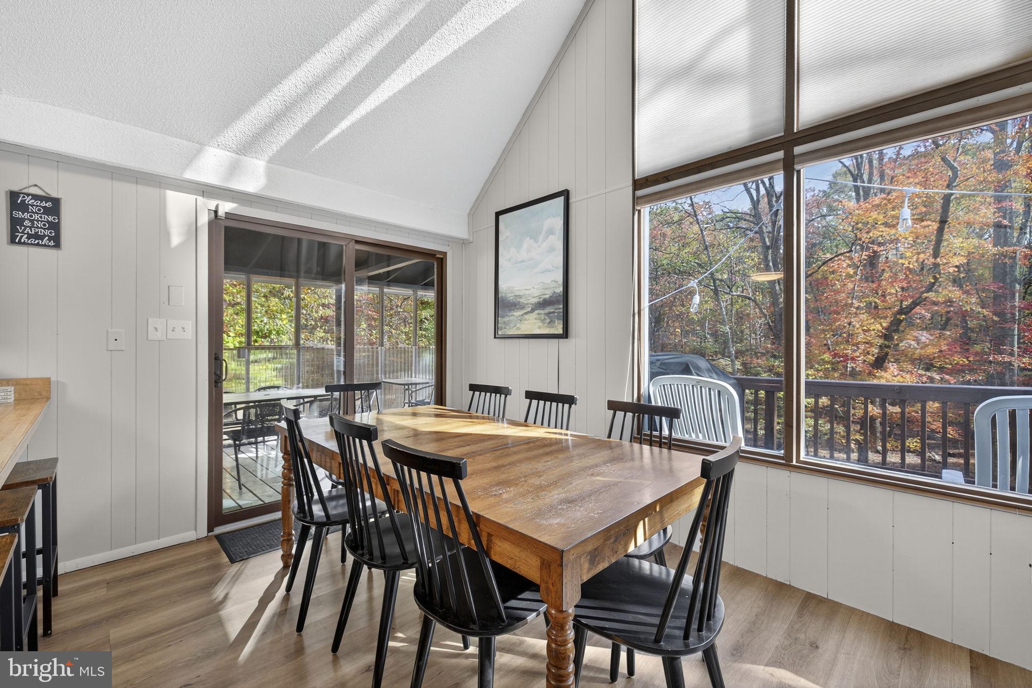 THE WOODS - Residential