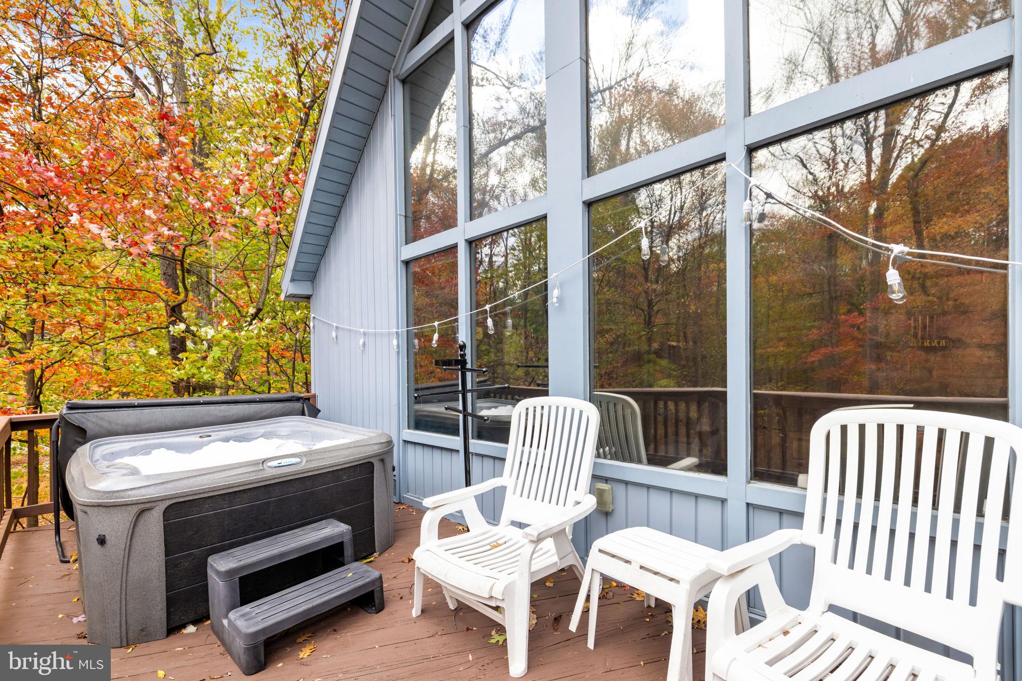 THE WOODS - Residential