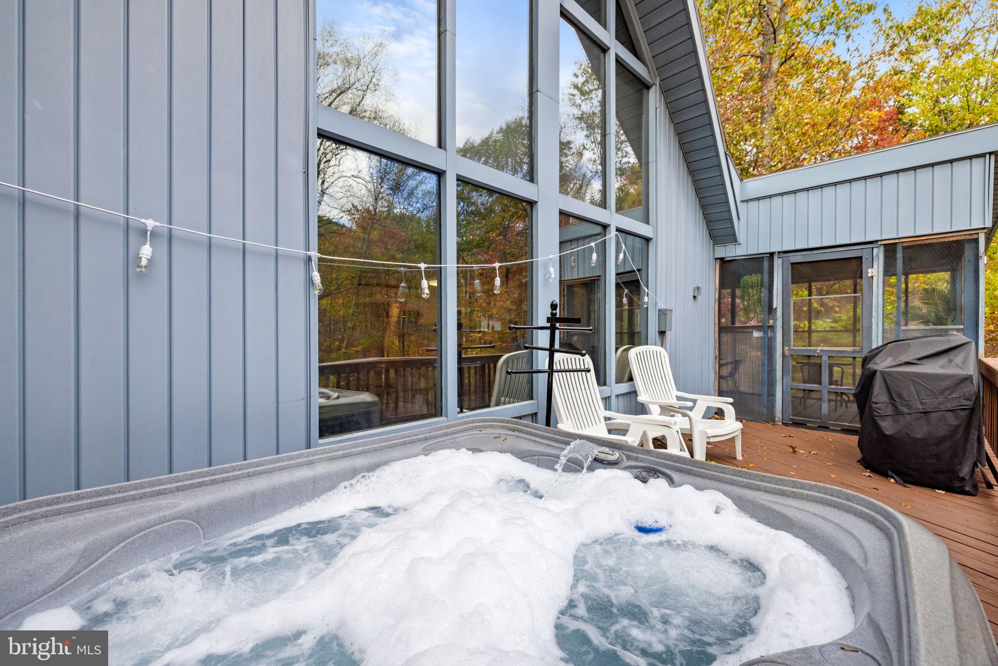 THE WOODS - Residential