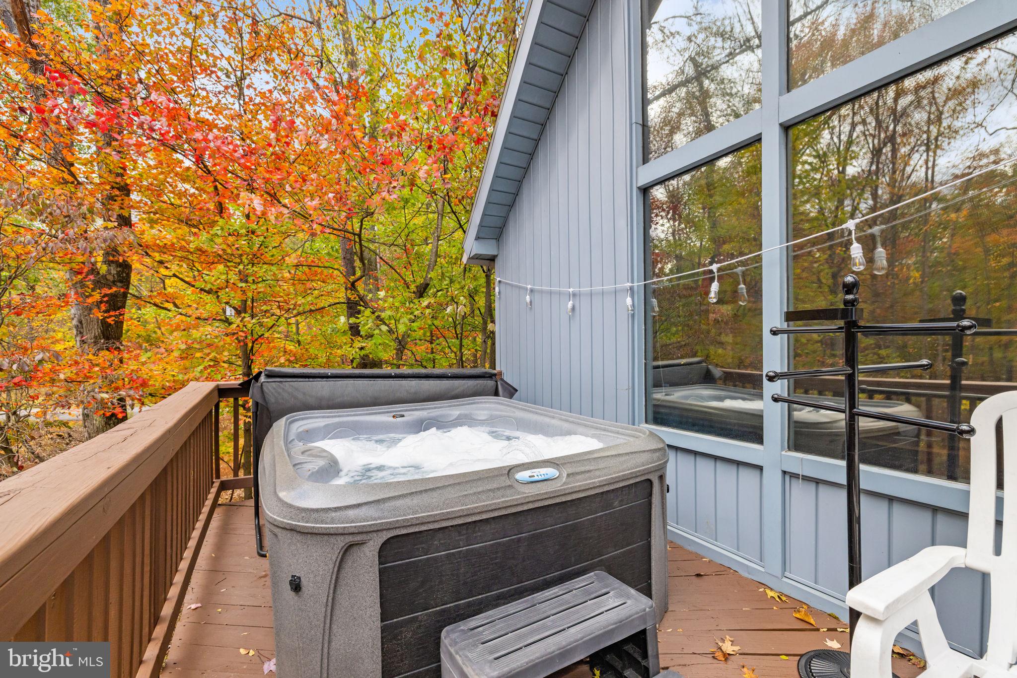 THE WOODS - Residential