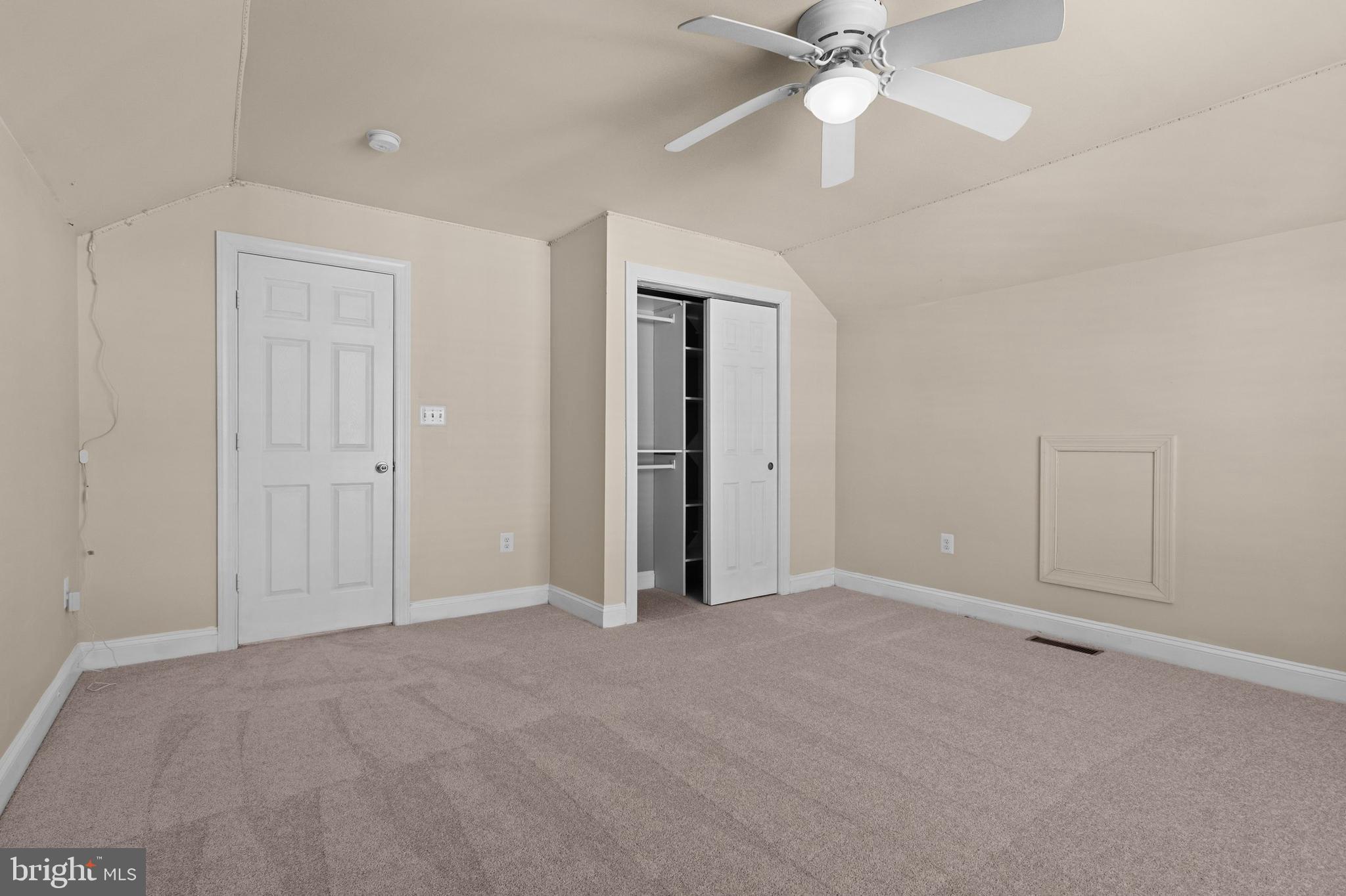 BELMONT GLEN VILLAGE - Residential