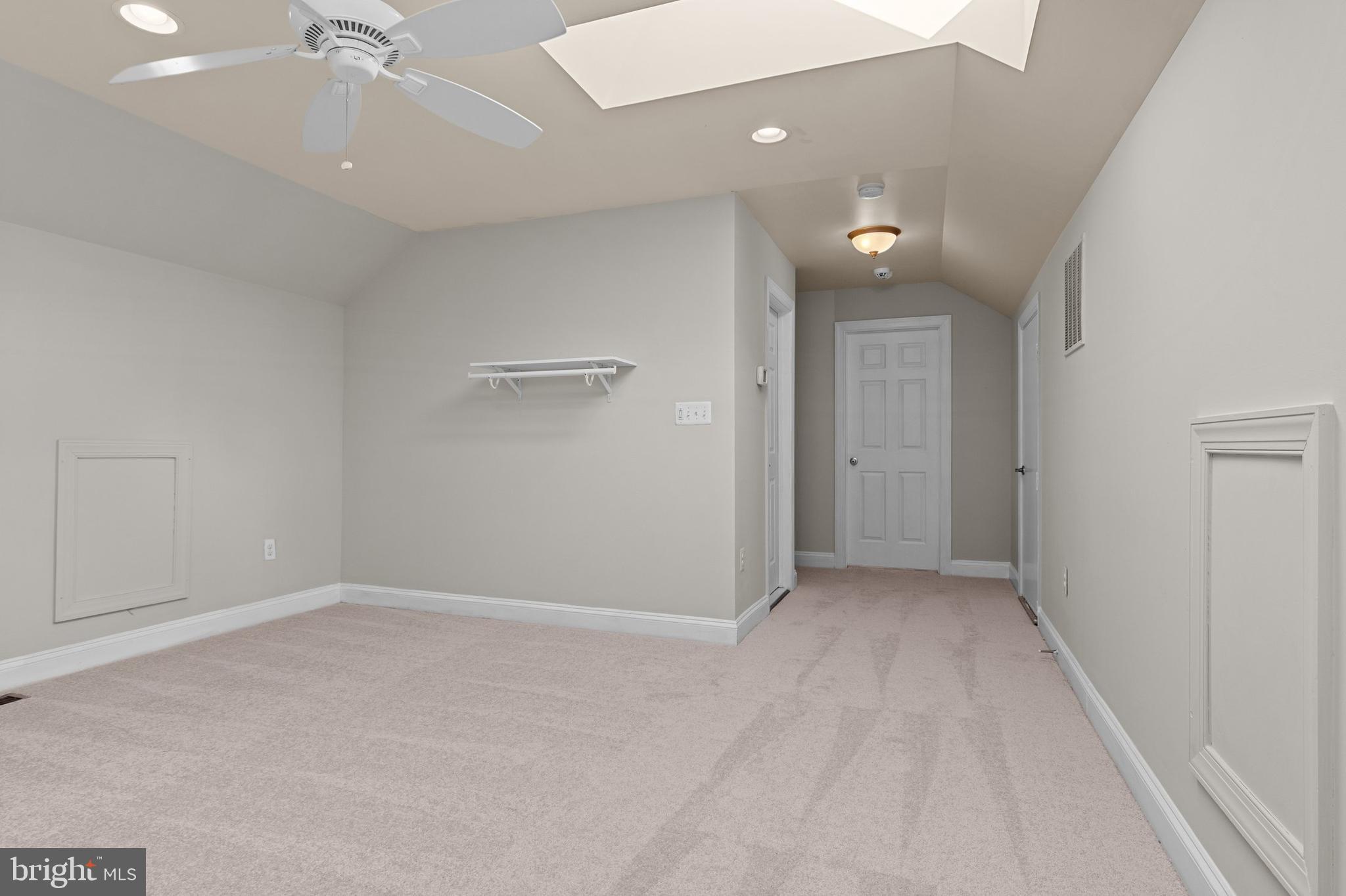 BELMONT GLEN VILLAGE - Residential