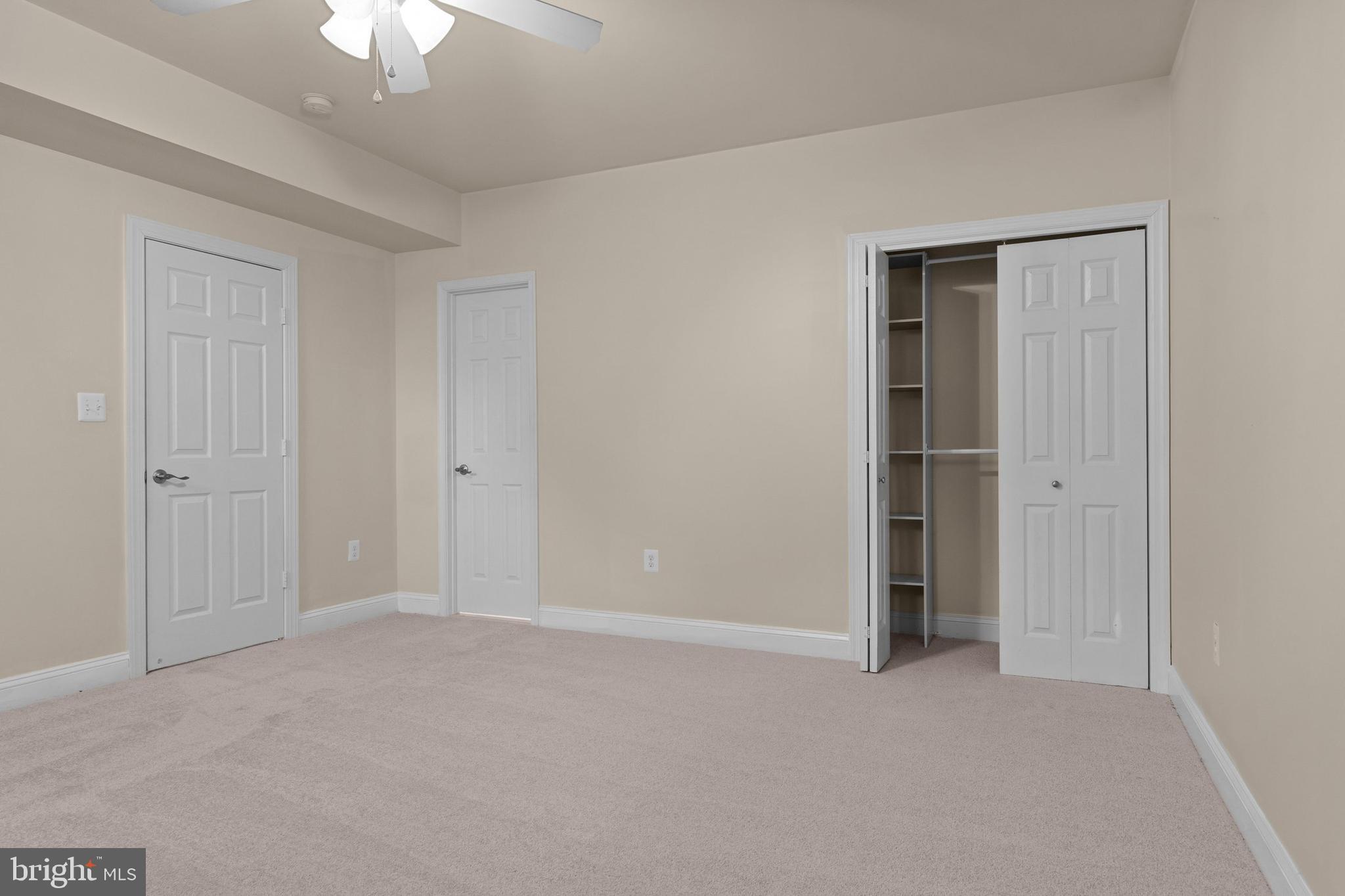 BELMONT GLEN VILLAGE - Residential