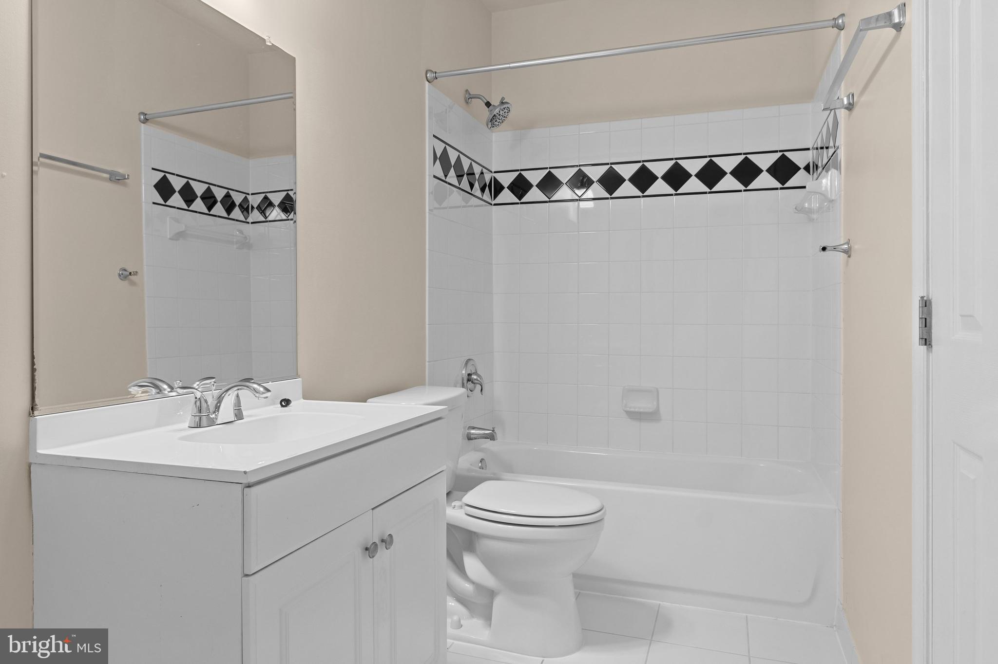 BELMONT GLEN VILLAGE - Residential