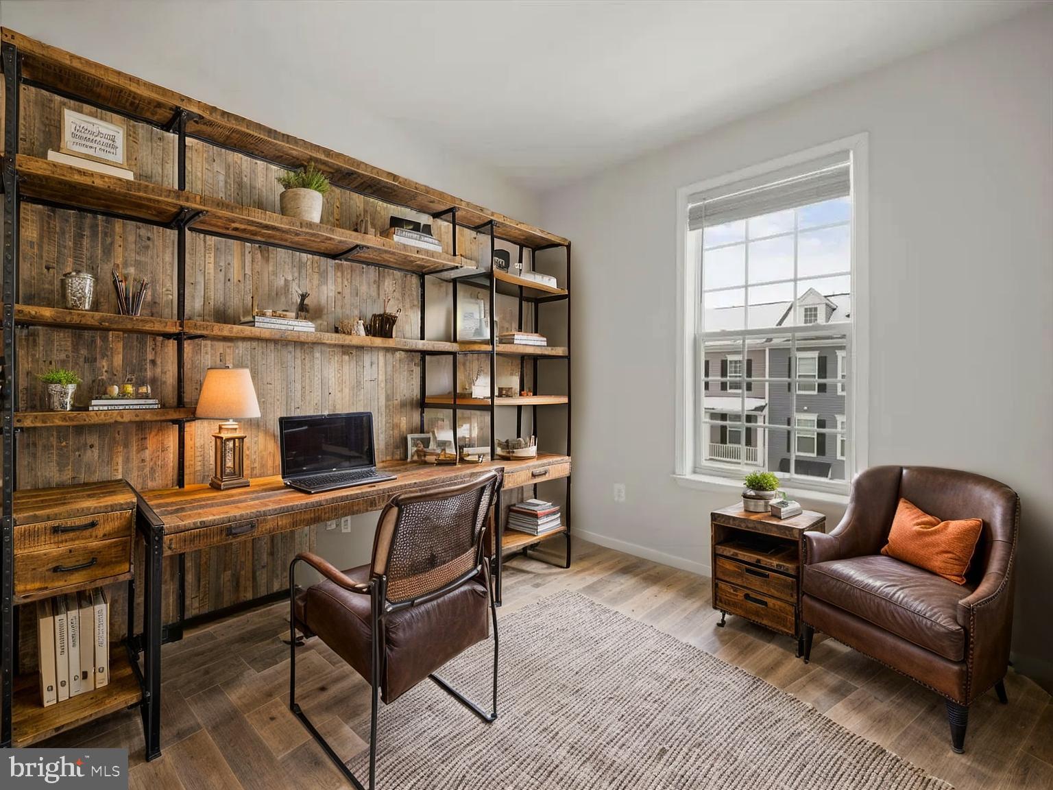 SPRING BANK - Residential