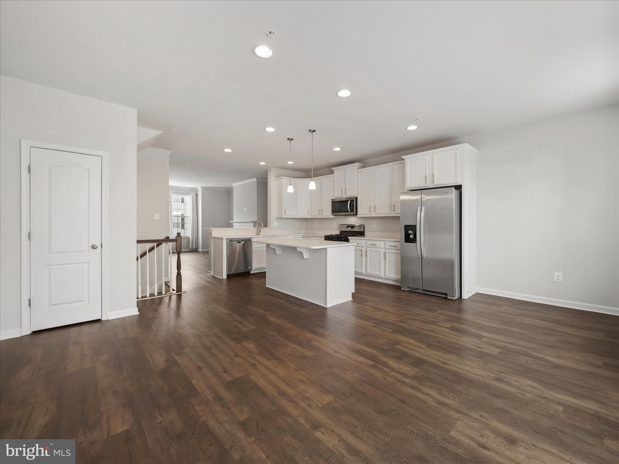 SPRING BANK - Residential