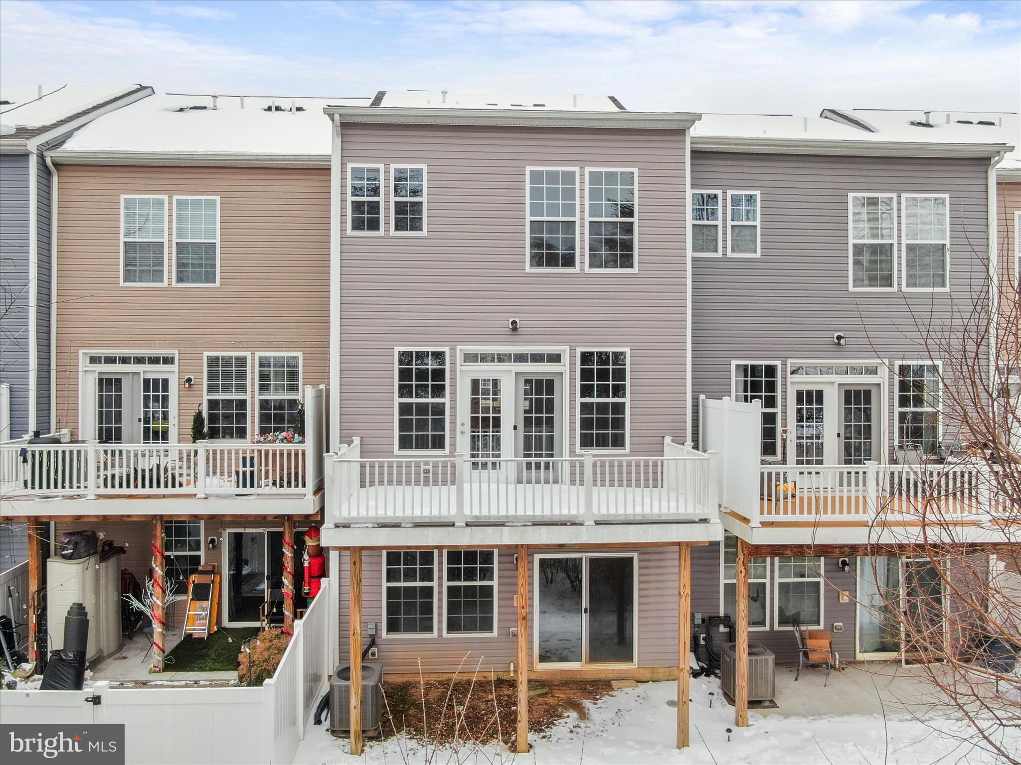 SPRING BANK - Residential