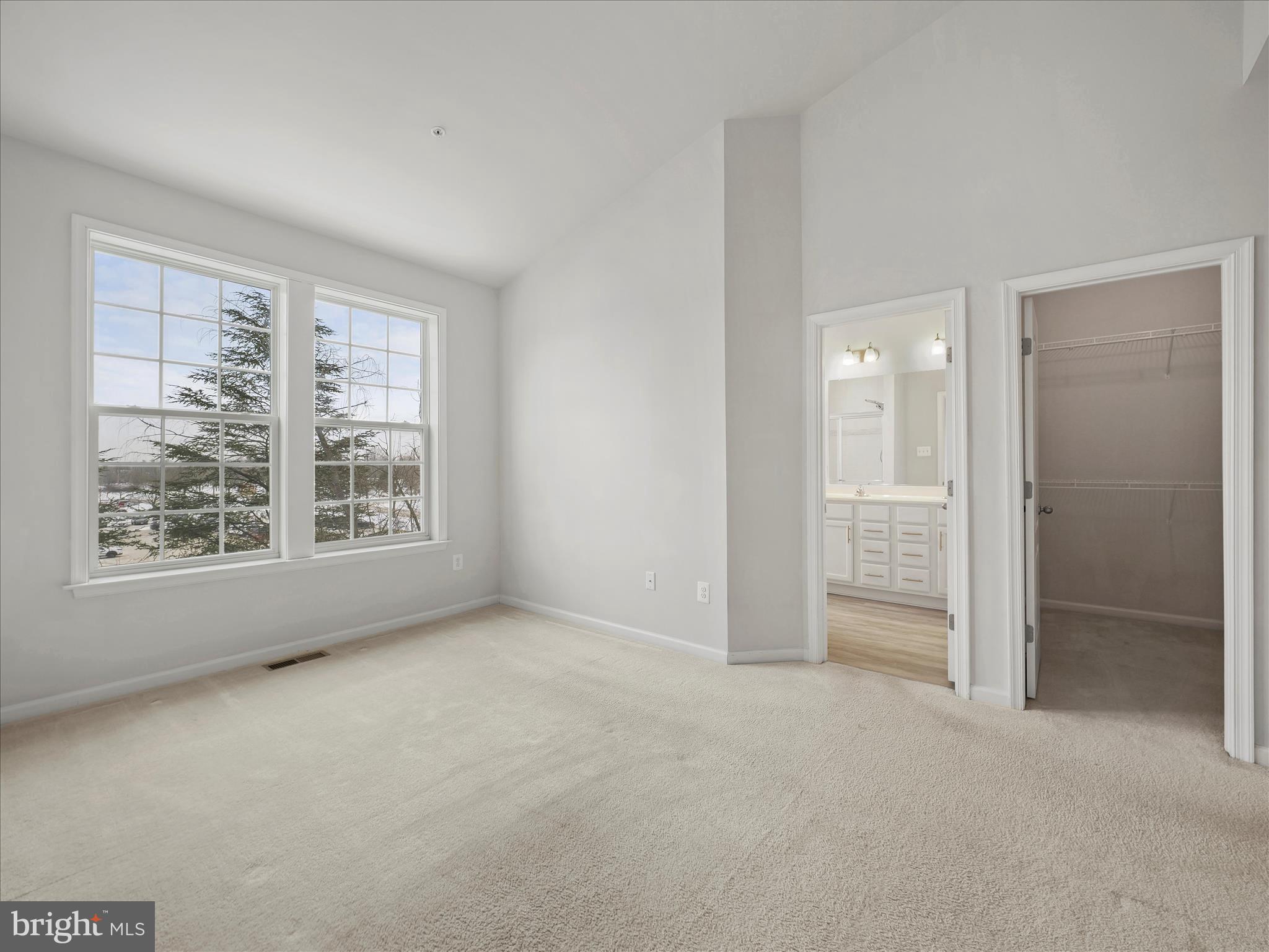 SPRING BANK - Residential