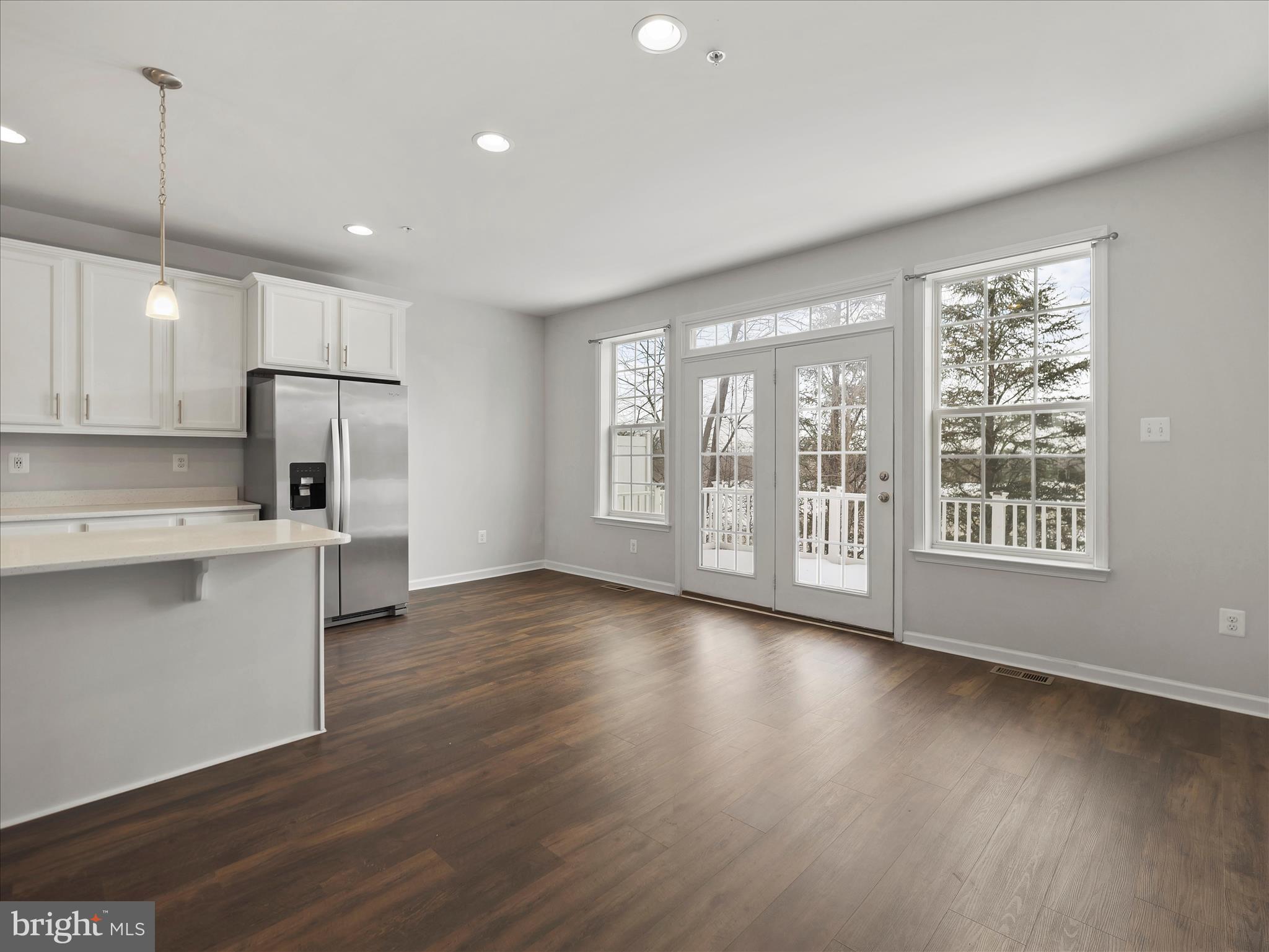 SPRING BANK - Residential