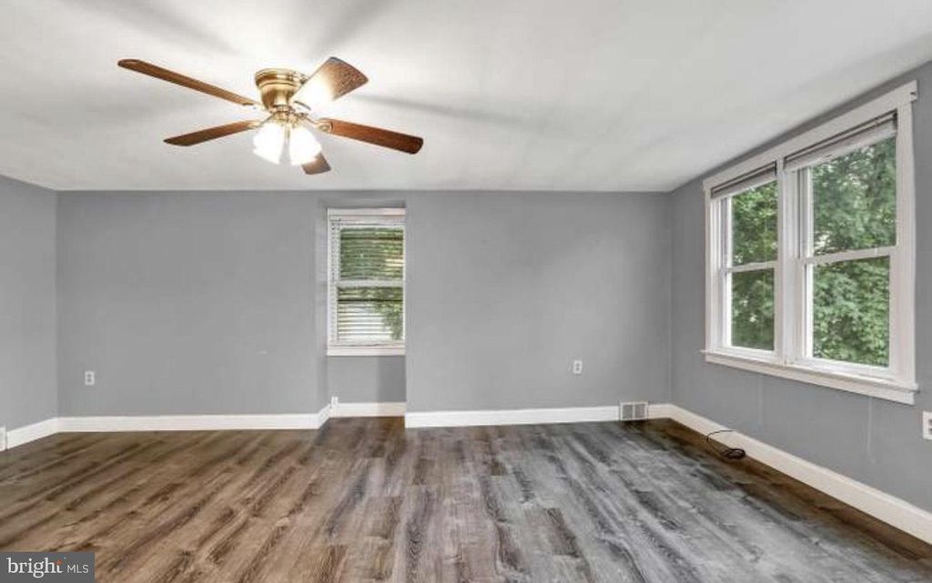 Photo of 924 Bellevue Avenue, LANGHORNE, PA 19047 (MLS # PABU2113216)