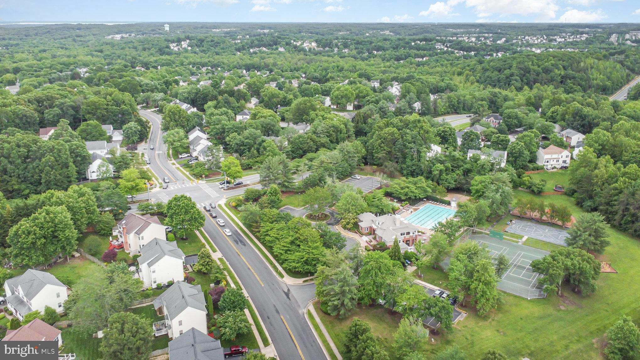 HAMPTON OAKS - Residential Lease