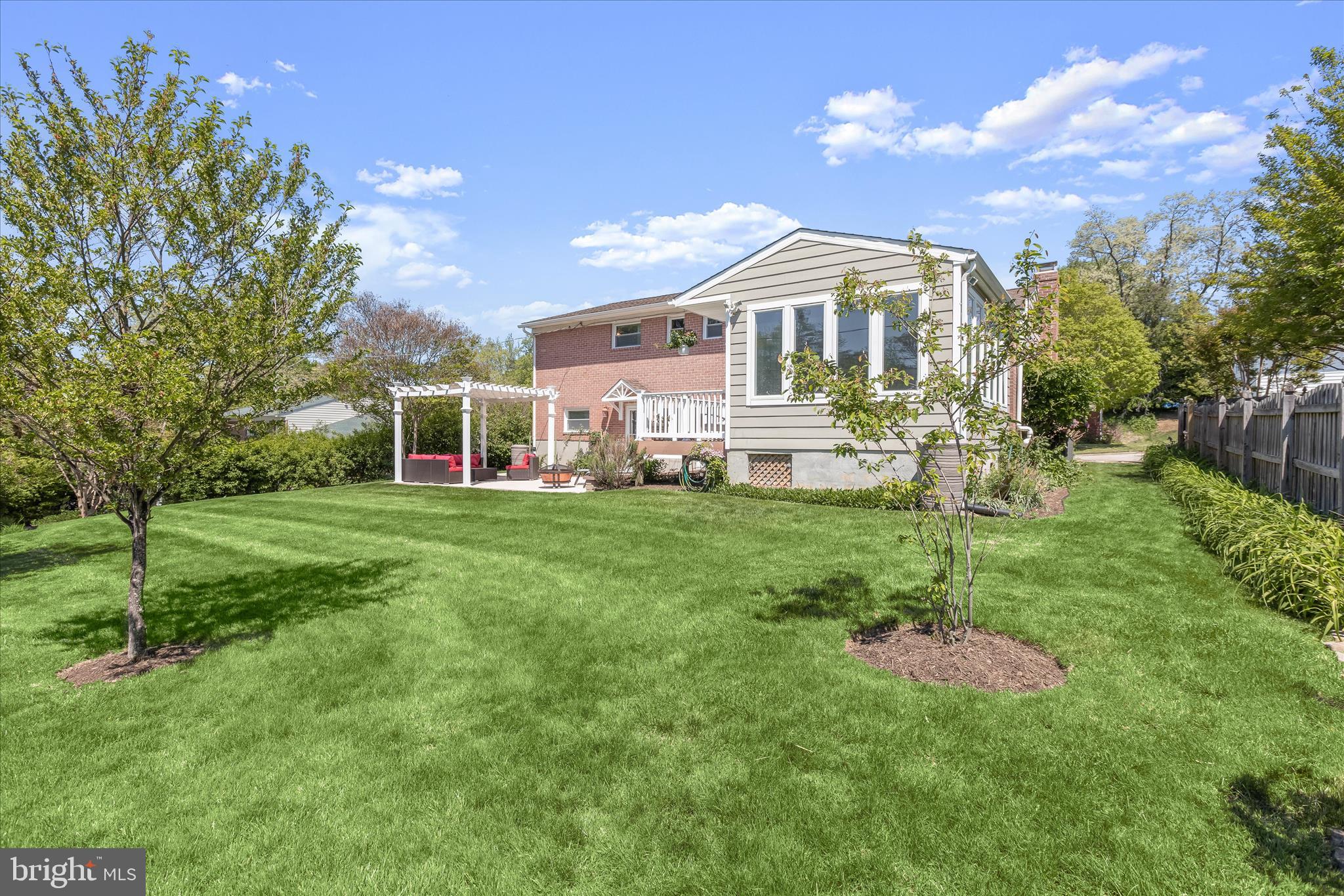 ROLLINGWOOD - Residential