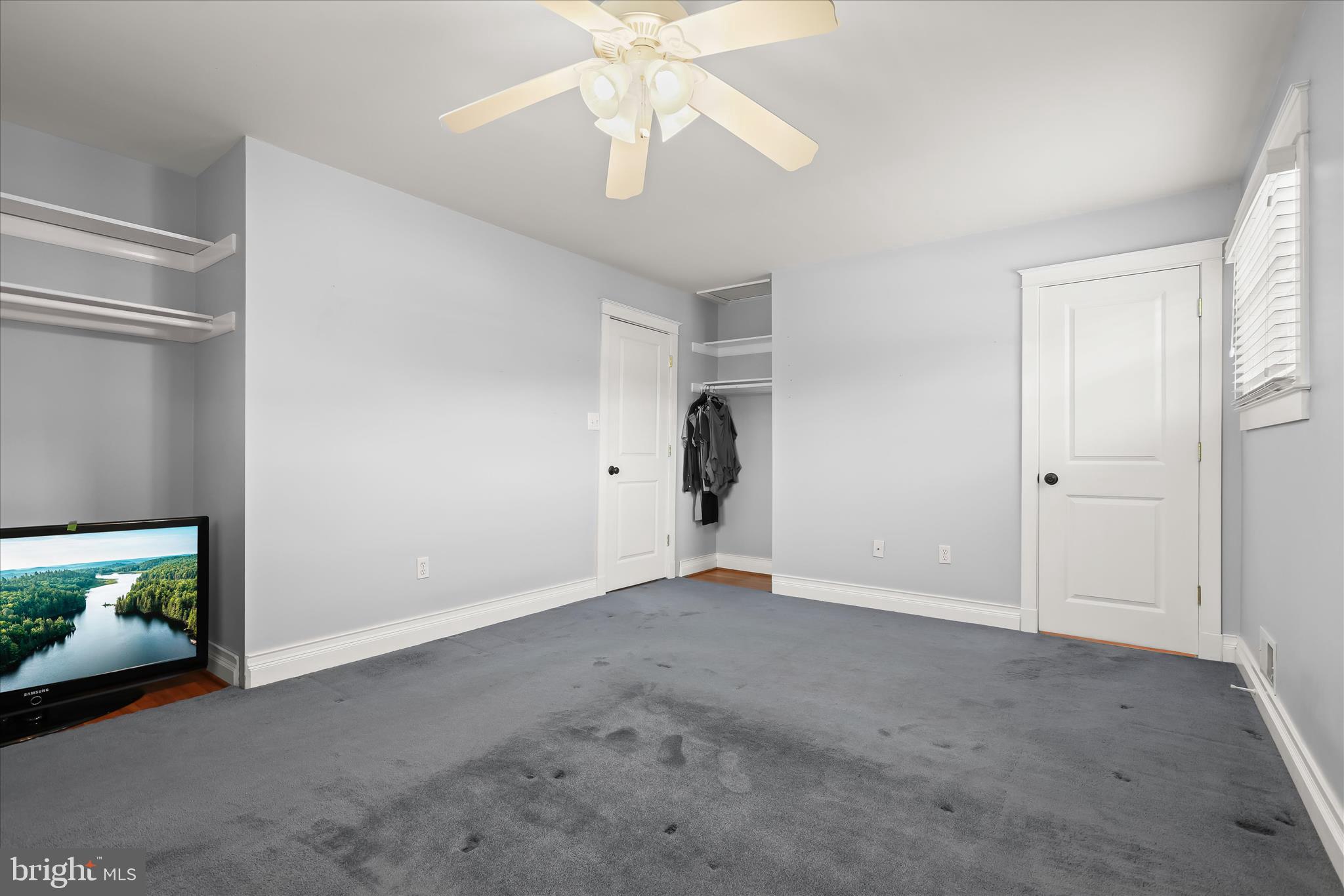 ROLLINGWOOD - Residential