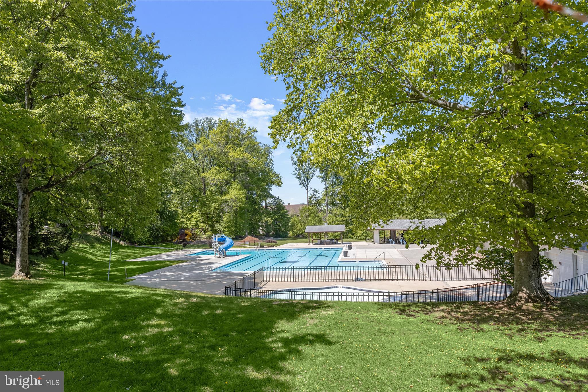 ROLLINGWOOD - Residential