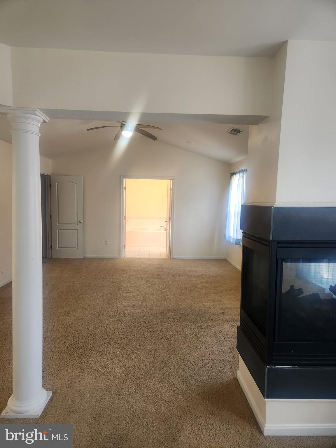 ROSE VALLEY-PLAT EIGHT> - Residential Lease