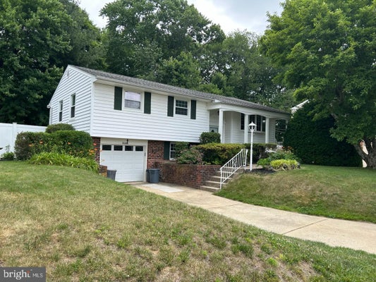 865 MOREFIELD RD, PHILADELPHIA, PA 19115 - Image a4b4147705295d4aacfe3e2f2da1033d/3827887653