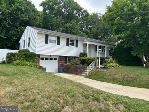 Homes For Sale - 865 Morefield Road<br/> PHILADELPHIA, PA 19115