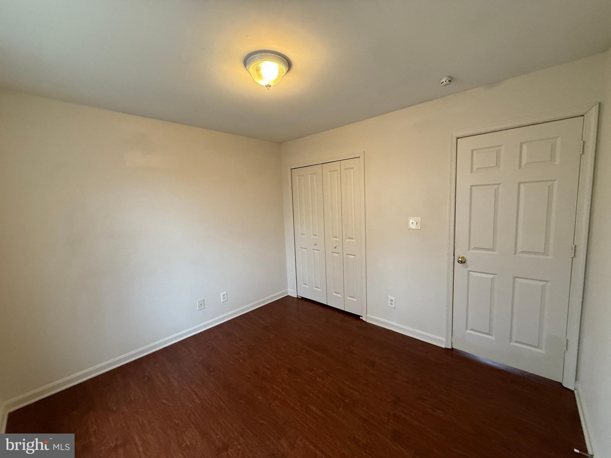 LAFAYETTE VILLAGE - Residential Lease