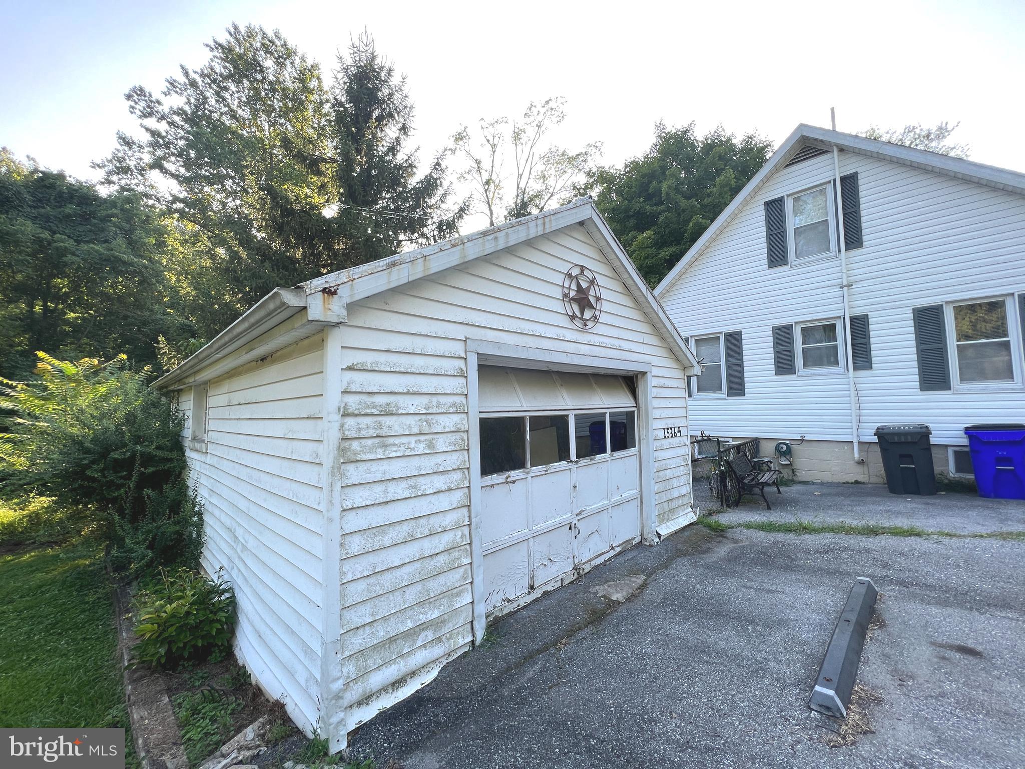 FREDERICK HEIGHTS - Residential