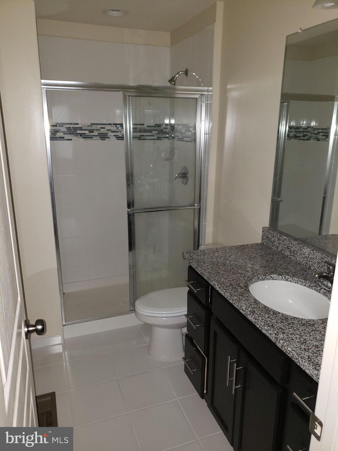 POTOMAC CREST - Residential Lease