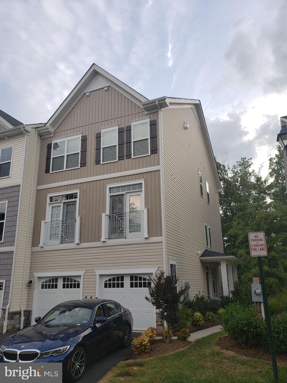 POTOMAC CREST - Residential Lease