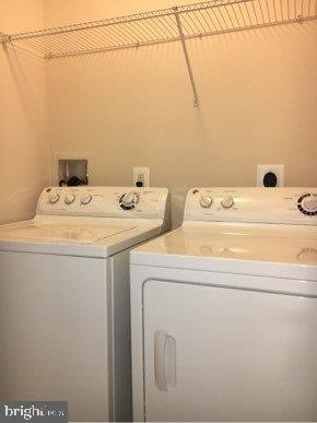 BROOKFIELD ON THE POTOMAC - Residential